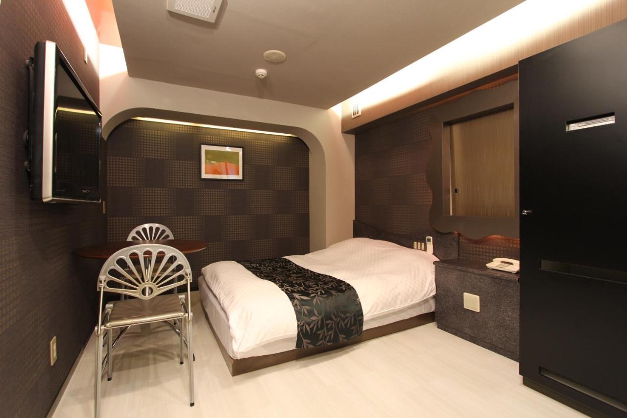 Hotel Hand'S Tokyo (Adults Only) Экстерьер фото